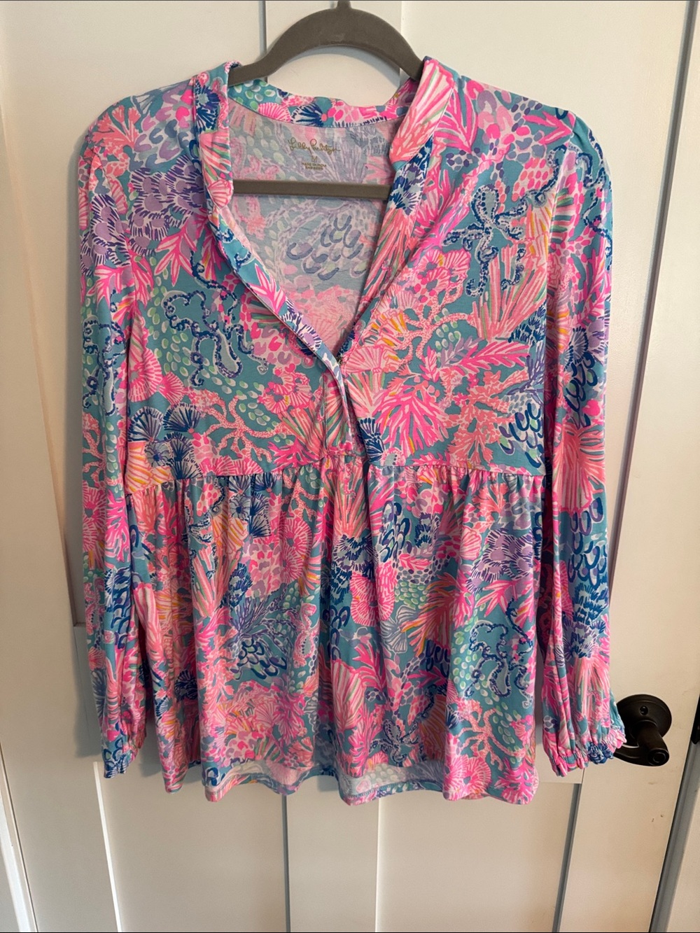Lilly Pulitzer Pink, Blue & Green Floral Peasant Top size medium